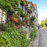 Bed and Breakfast De Charme La Maison Des 5 Temps 3*