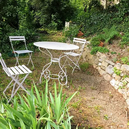 Panzió De Charme La Maison Des 5 Temps 3*