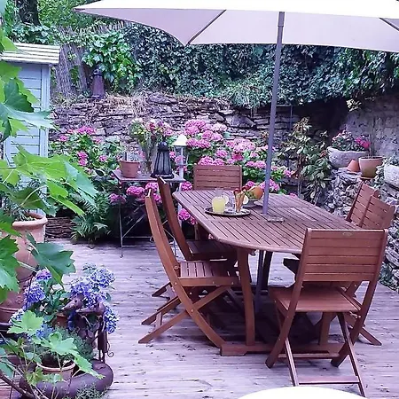 Panzió De Charme La Maison Des 5 Temps 3*