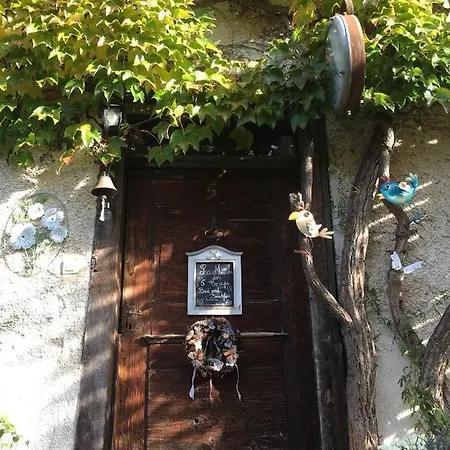 De Charme La Maison Des 5 Temps Bed & Breakfast