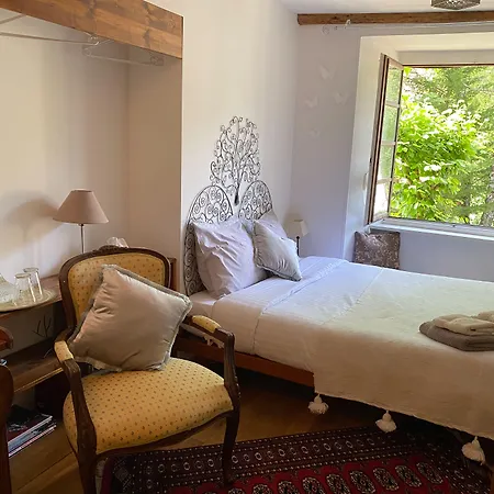 De Charme La Maison Des 5 Temps Bed & Breakfast
