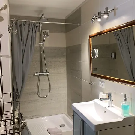 Panzió De Charme La Maison Des 5 Temps