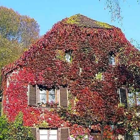 De Charme La Maison Des 5 Temps Bed & Breakfast