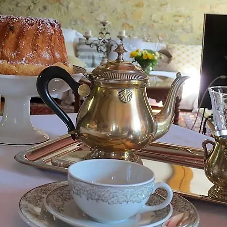 Bed & Breakfast De Charme La Maison Des 5 Temps 3*