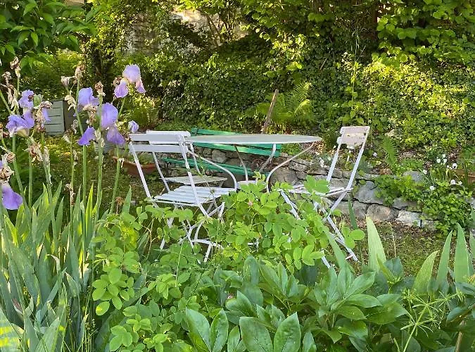 Bed & Breakfast De Charme La Maison Des 5 Temps 3*